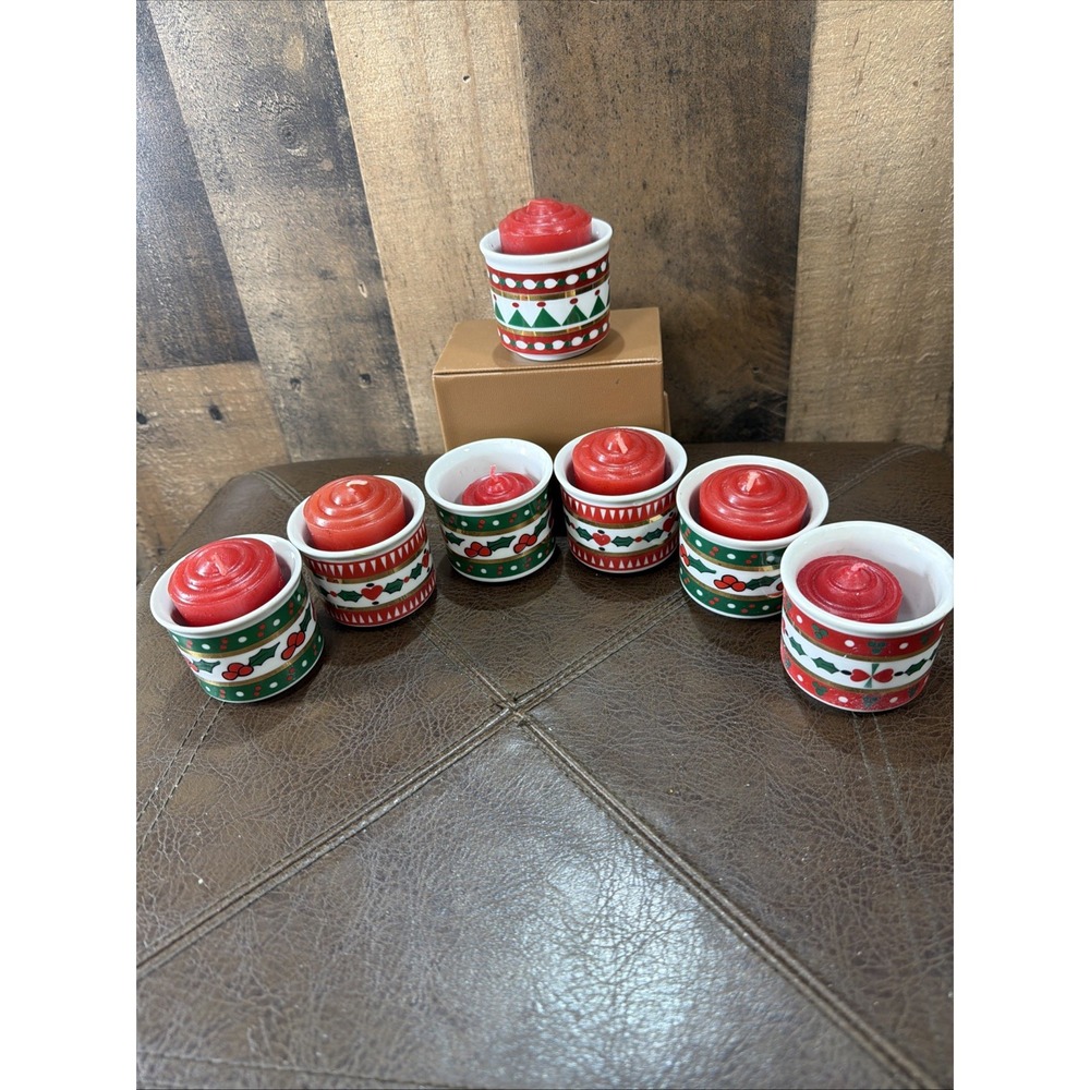 Ceramic Christmas Tealight Candleholders Set of 7 Red Green Holly Berry Vintage